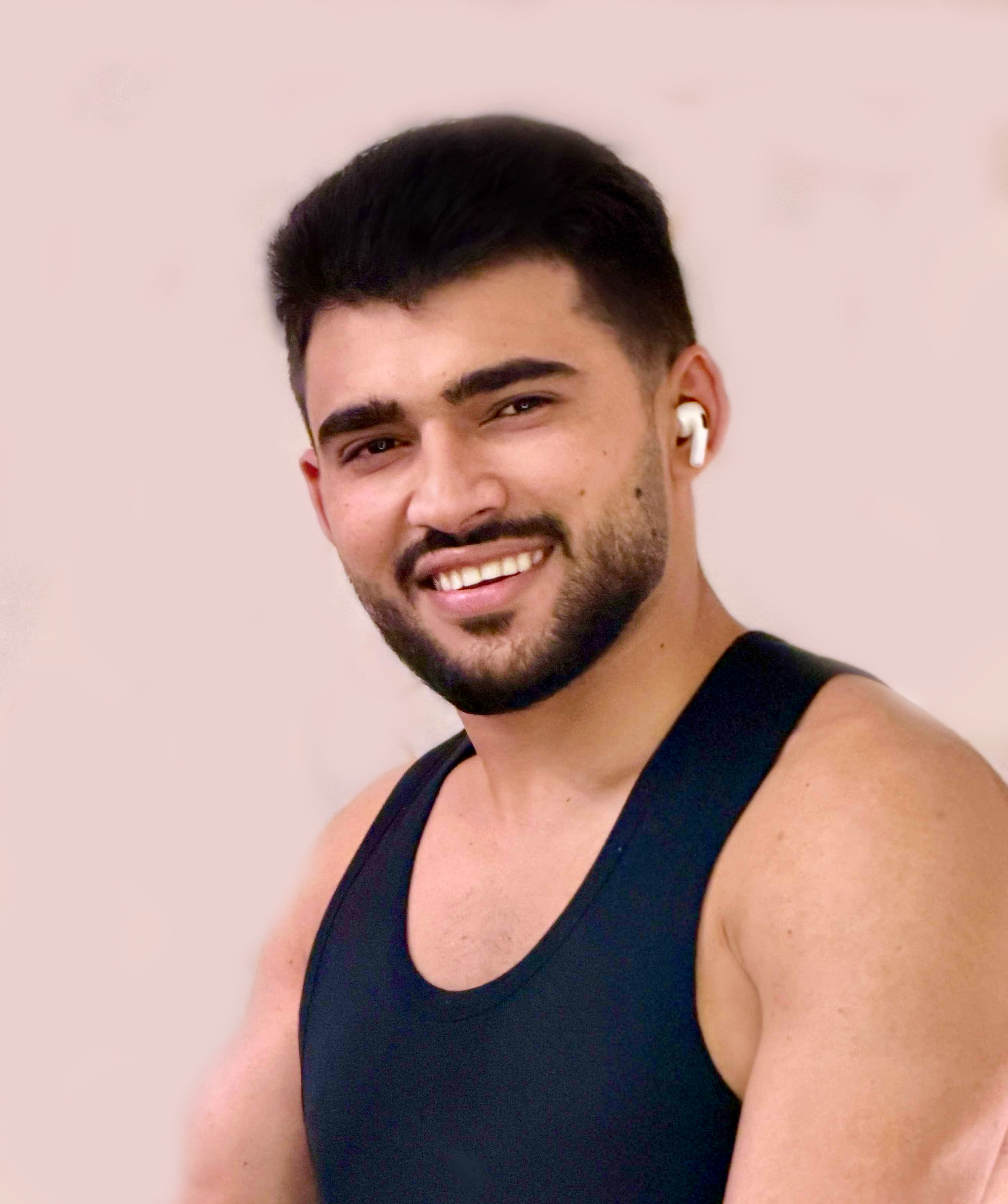 Saqib professional massage therapist in Southall
